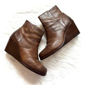 Frye Emma Wedge Boot 10 Brown Leather